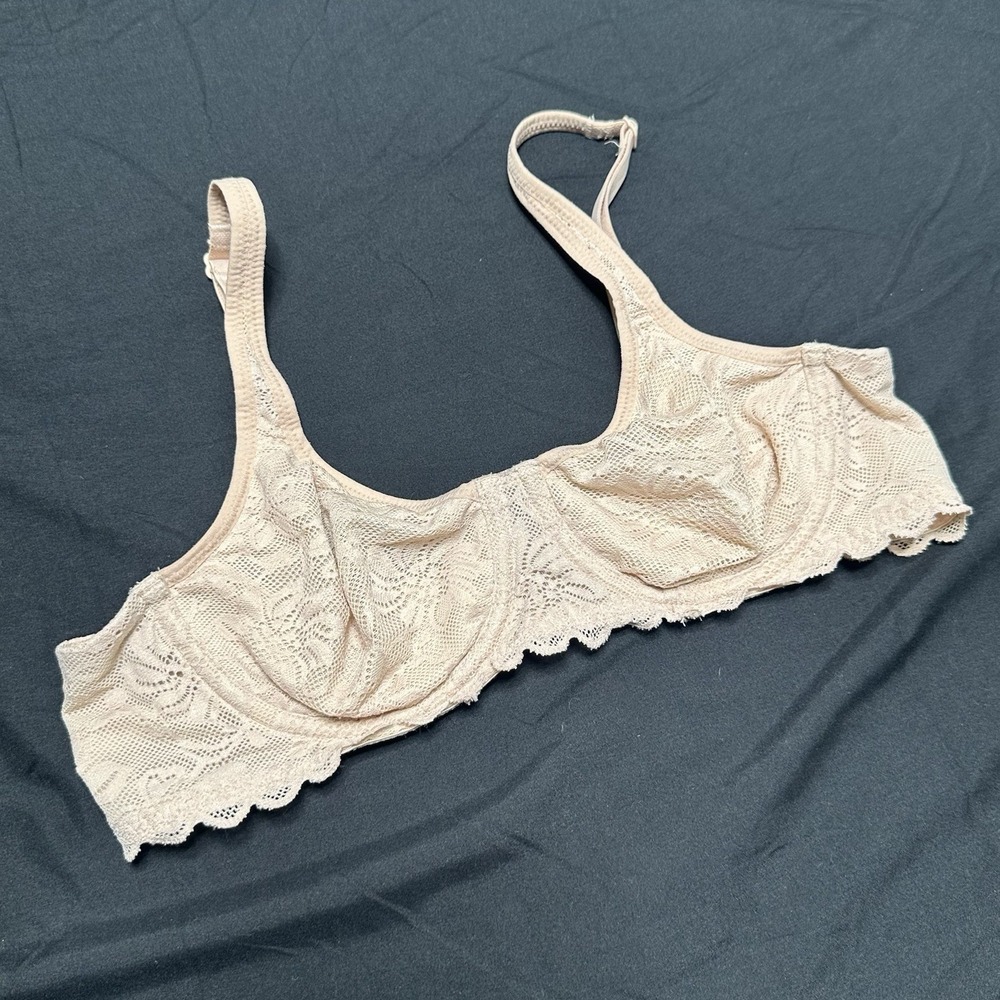 Wacoal 34B Lace Soft Sense Underwire Bra Multi Functional Straps Seamless Dainty